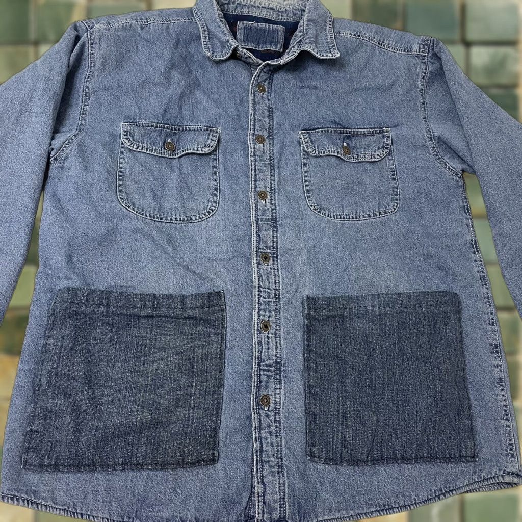VINTAGE Levi's Trucker Jacket Denim Plaid Lined Blanket Fleece Large Size L Unisex Adults Blues USA 90s Grunge Customized