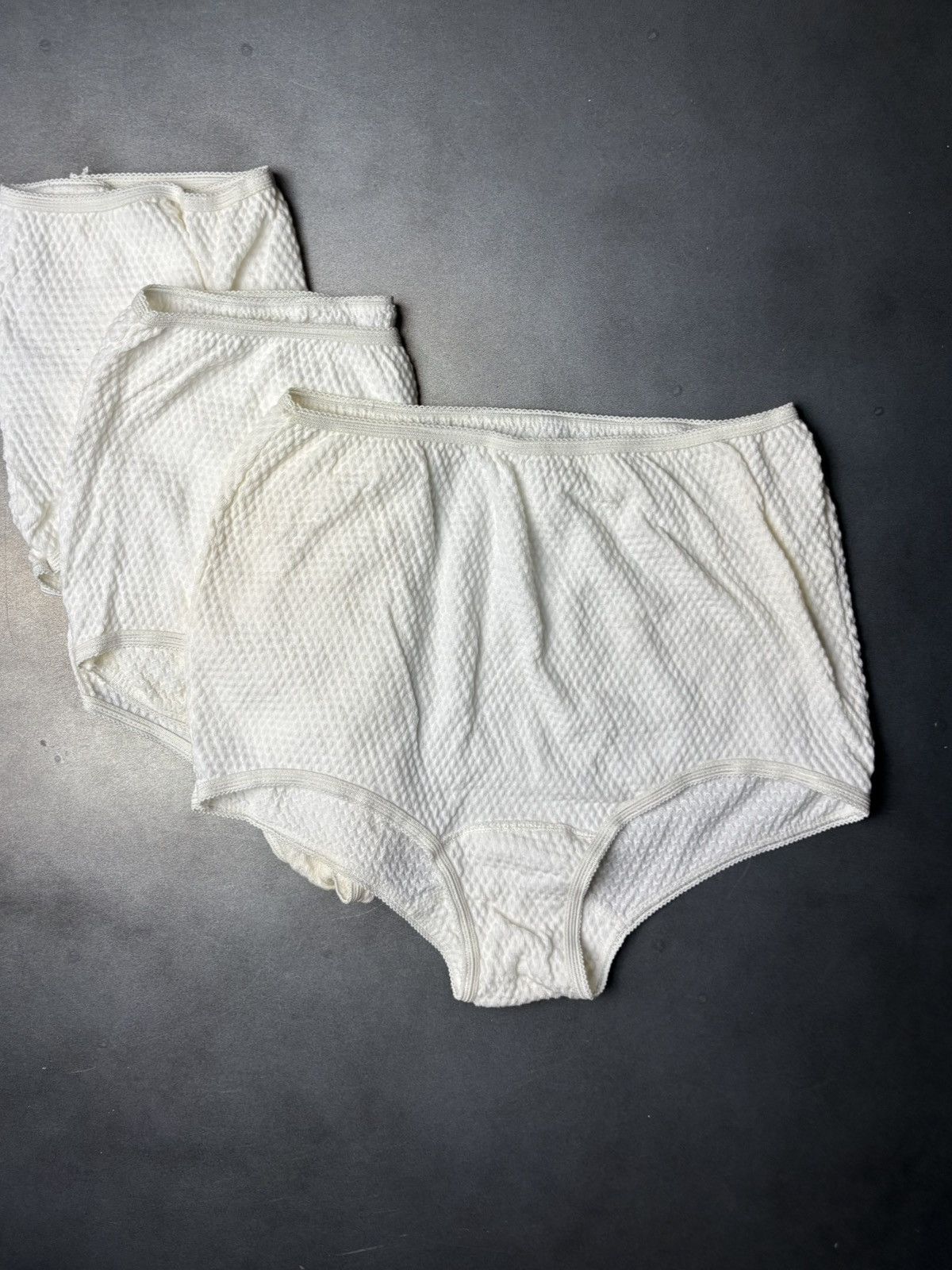 Other × Vintage Lot of 3 1970s Panties 3d Knit Ruffle Texture Underwear 70s Size ONE SIZE - 1 Thumbnail