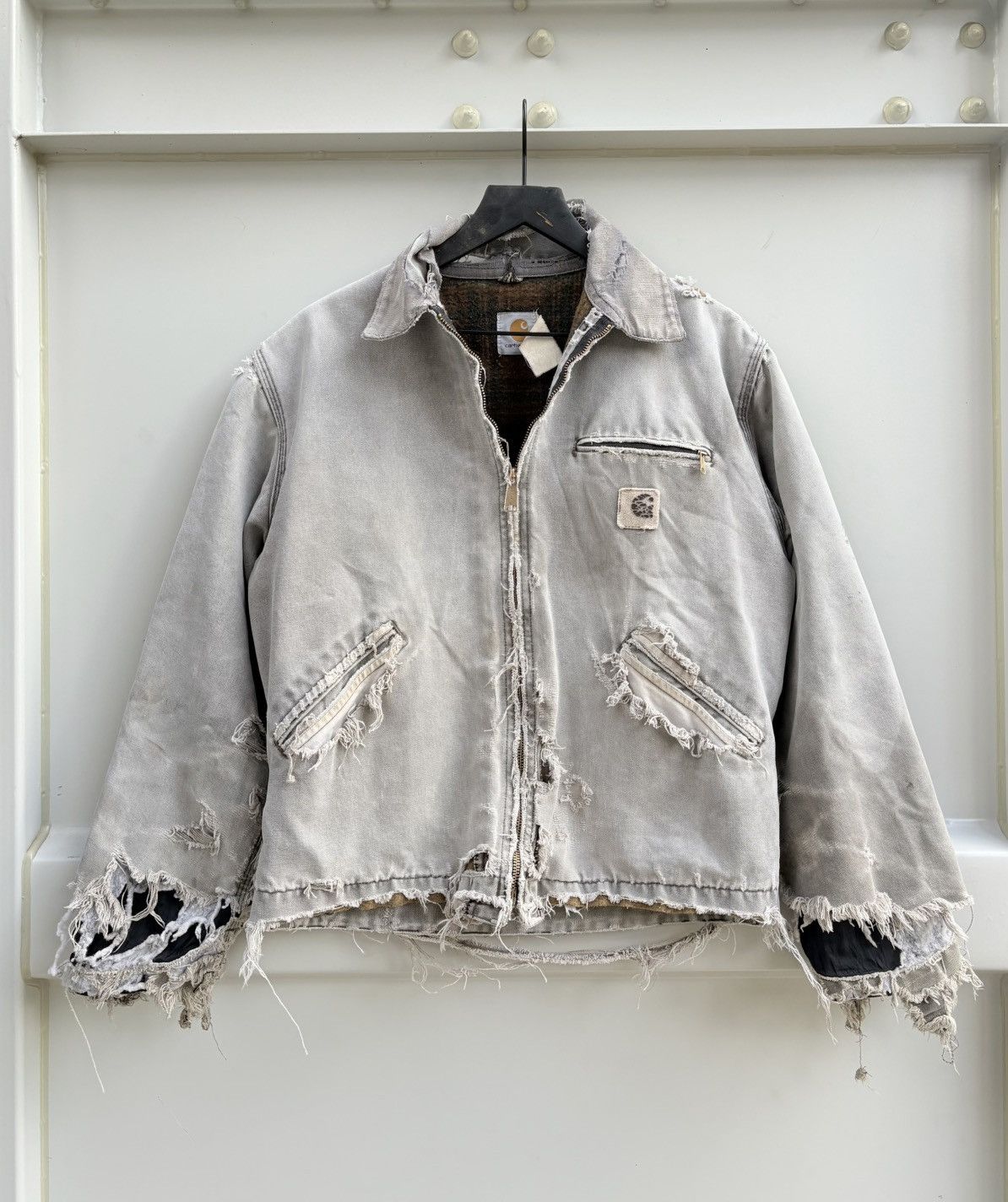 Carhartt Vintage Carhartt Detroit Faded Thrashed Jacket ERD GRUNGE Size US L / EU 52-54 / 3 - 11 Thumbnail