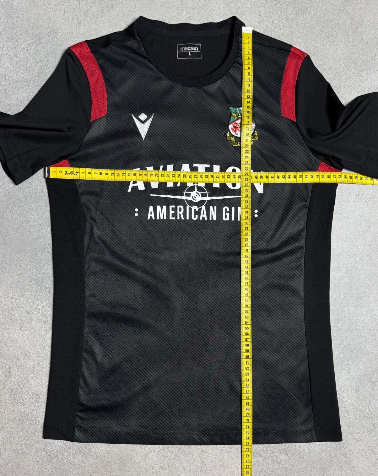 Macron Wrexham 2022 2023 Training Shirt Soccer Jersey Macron Size US L / EU 52-54 / 3 - 13 Thumbnail