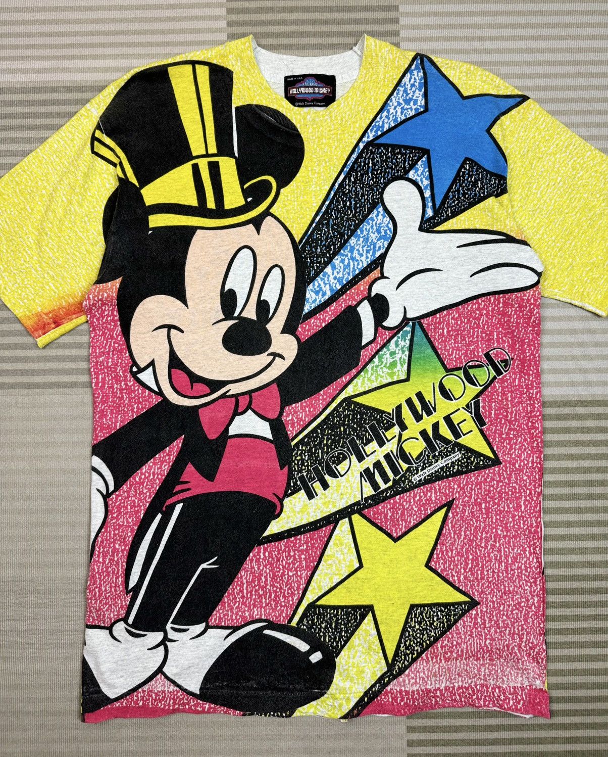 Mickey Mouse Vintage 90s Mickey Mouse Full Print Tshirt Size US M / EU 48-50 / 2 - 4 Thumbnail