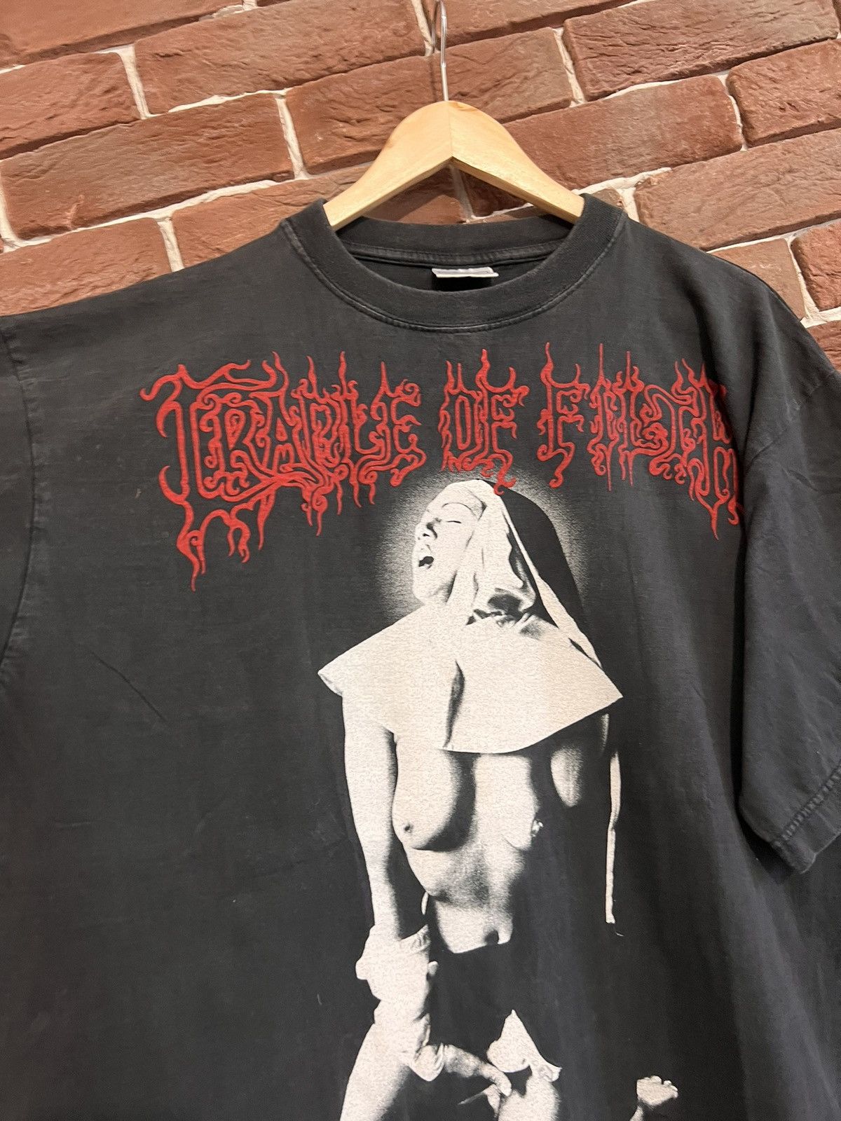Band Tees Rare Vintage 90s Cradle Of Filth Vestal Metal Band T-shirt Size US XL / EU 56 / 4 - 5 Thumbnail