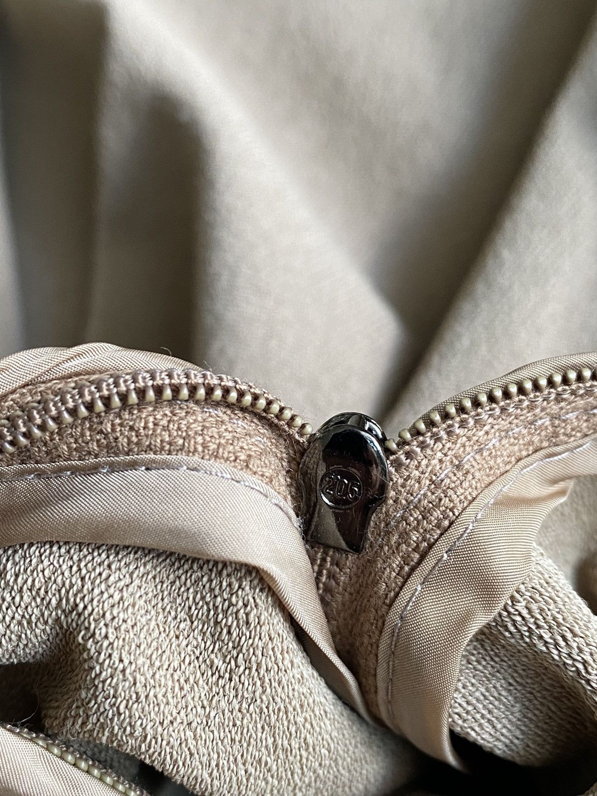 Prada Prada Milano v-neck double zip vintage jumper sweater Size M / US 6-8 / IT 42-44 - 9 Thumbnail