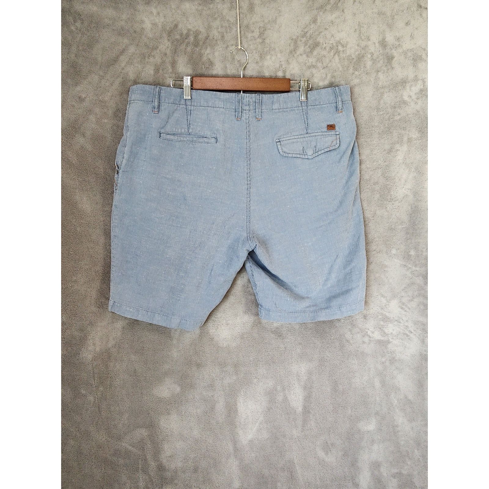 Tommy Bahama Tommy Bahama Men’s Blue Linen Blend Shorts Size 40 Size US 40 / EU 56 - 2 Thumbnail