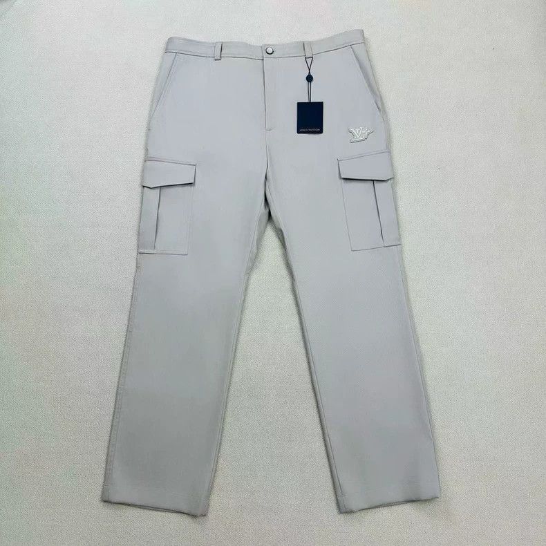 Louis Vuitton Louis Vuitton SS25 Embroidered Logo Cargo Pants-yf Size US 34 / EU 50 - 1 Thumbnail