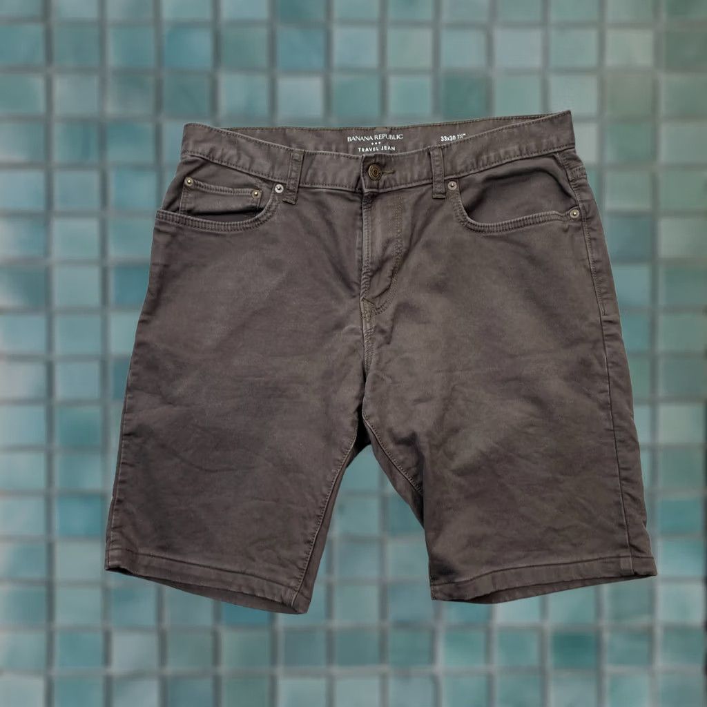 Banana Republic Banana Republic Shorts Mens 33x30 Brown Travel Denim Slim Fit Dark Wash Casual Workwear City Preppy Slim Chino Mens Size US 34 / EU 50 - 1 Thumbnail