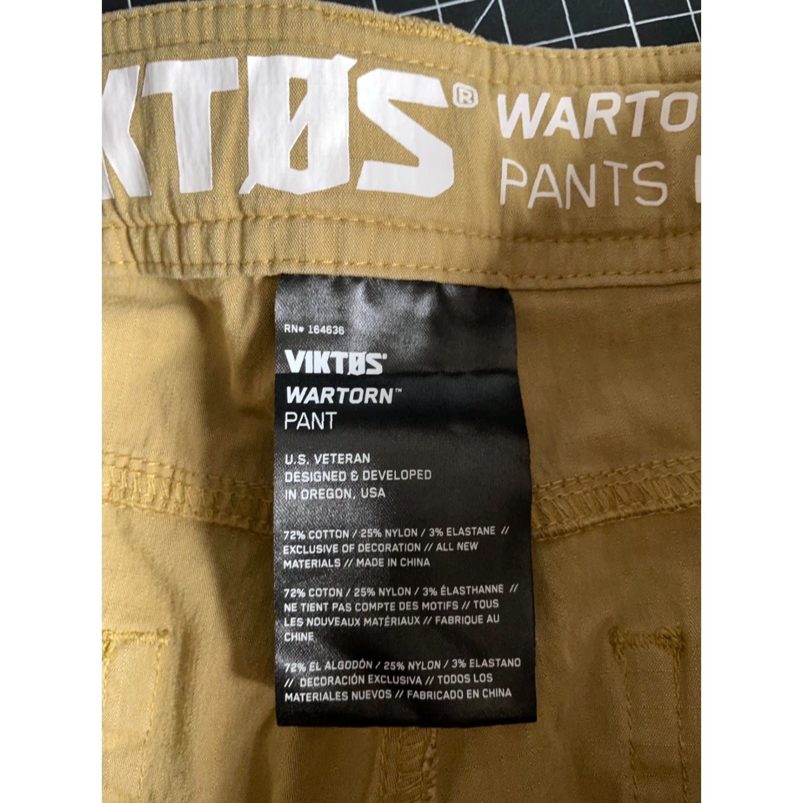 Vintage Viktos Wartorn Pants Mens 40 x 31 Chino Cotton Blend Light Brown Tactical Utility Pocketed Flat Front Regular Rise Mid Vintage No Size US 40 / EU 56 - 4 Thumbnail