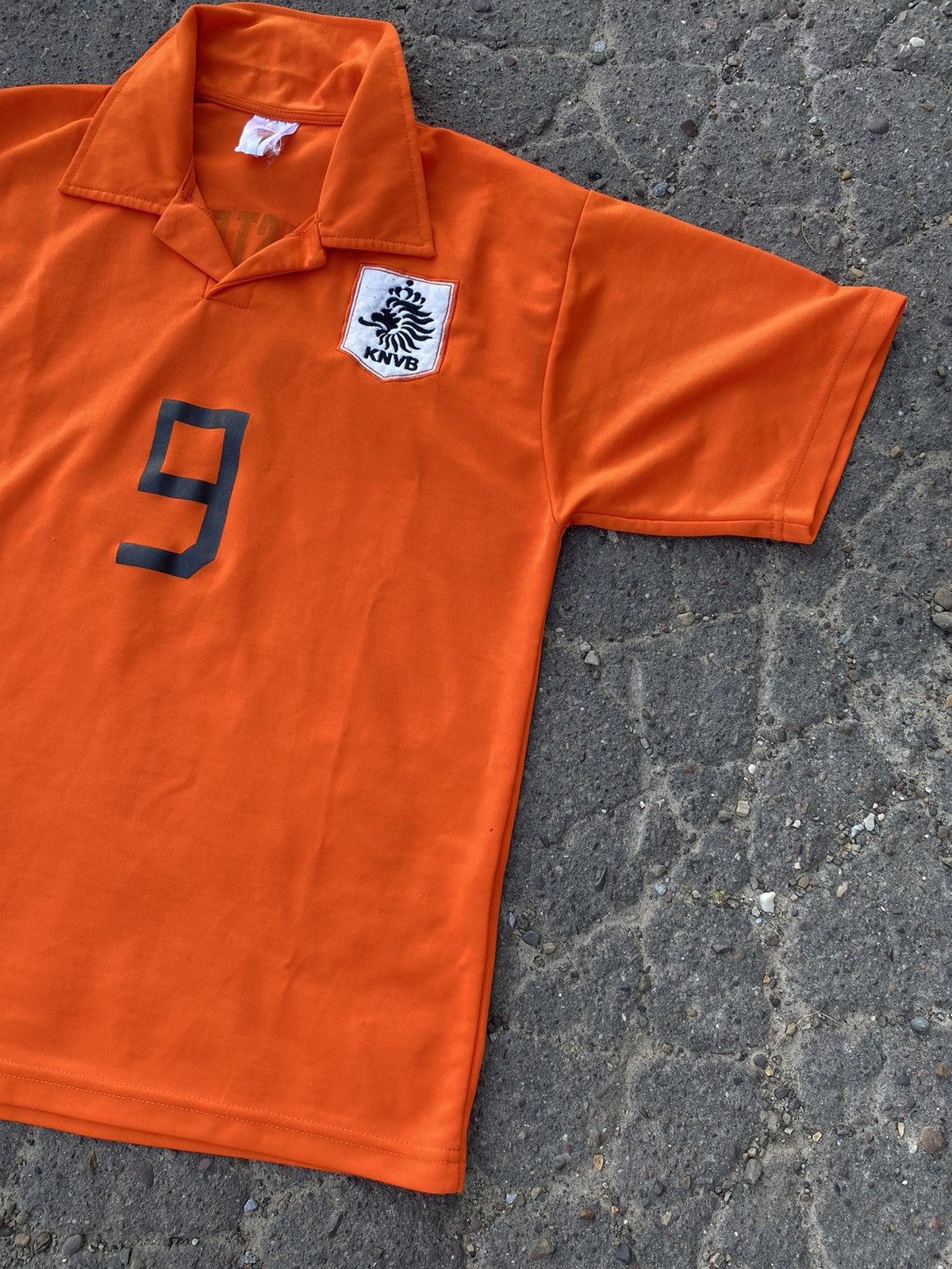 Vintage Van Nistelrooy Nederland distressed jersey soccer Size US M / EU 48-50 / 2 - 3 Thumbnail
