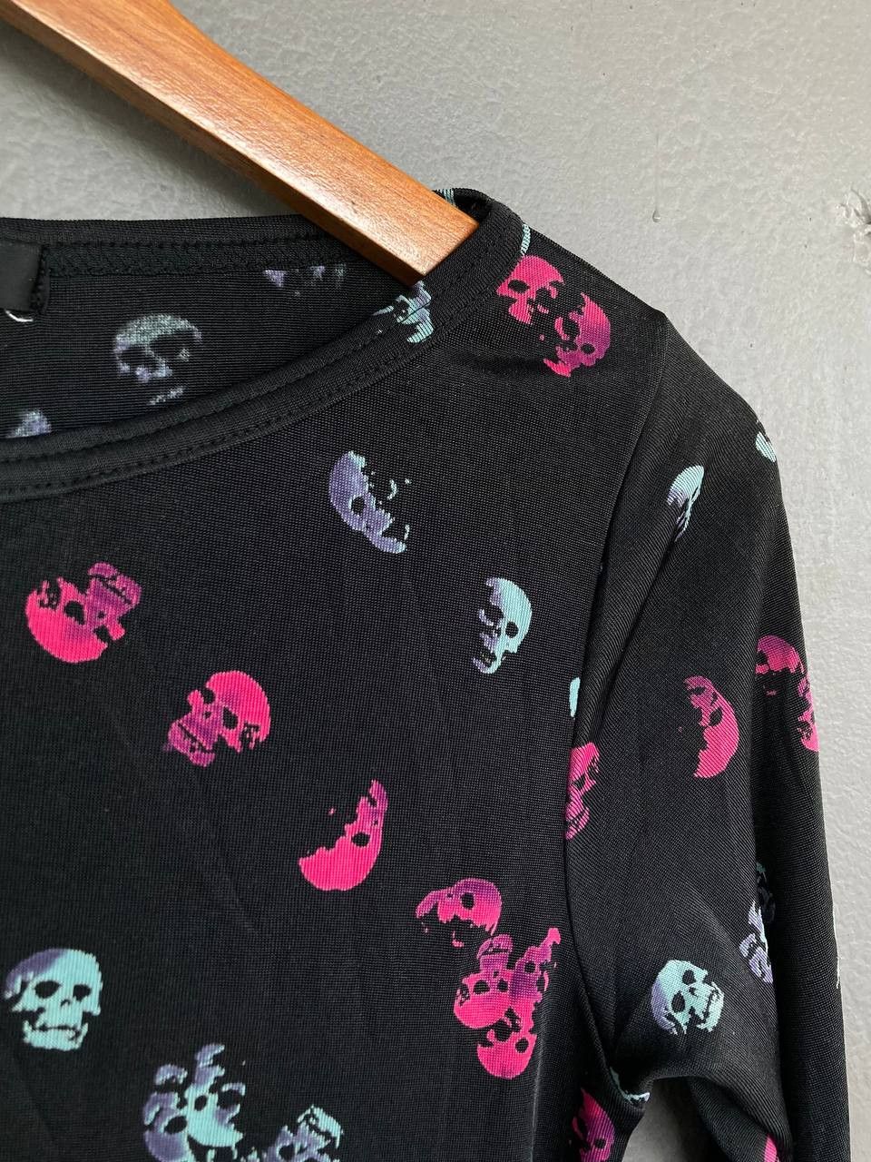 Hysteric Glamour 90’s Hysterics Mesh Longsleeves Top Size XS / US 0-2 / IT 36-38 - 4 Thumbnail