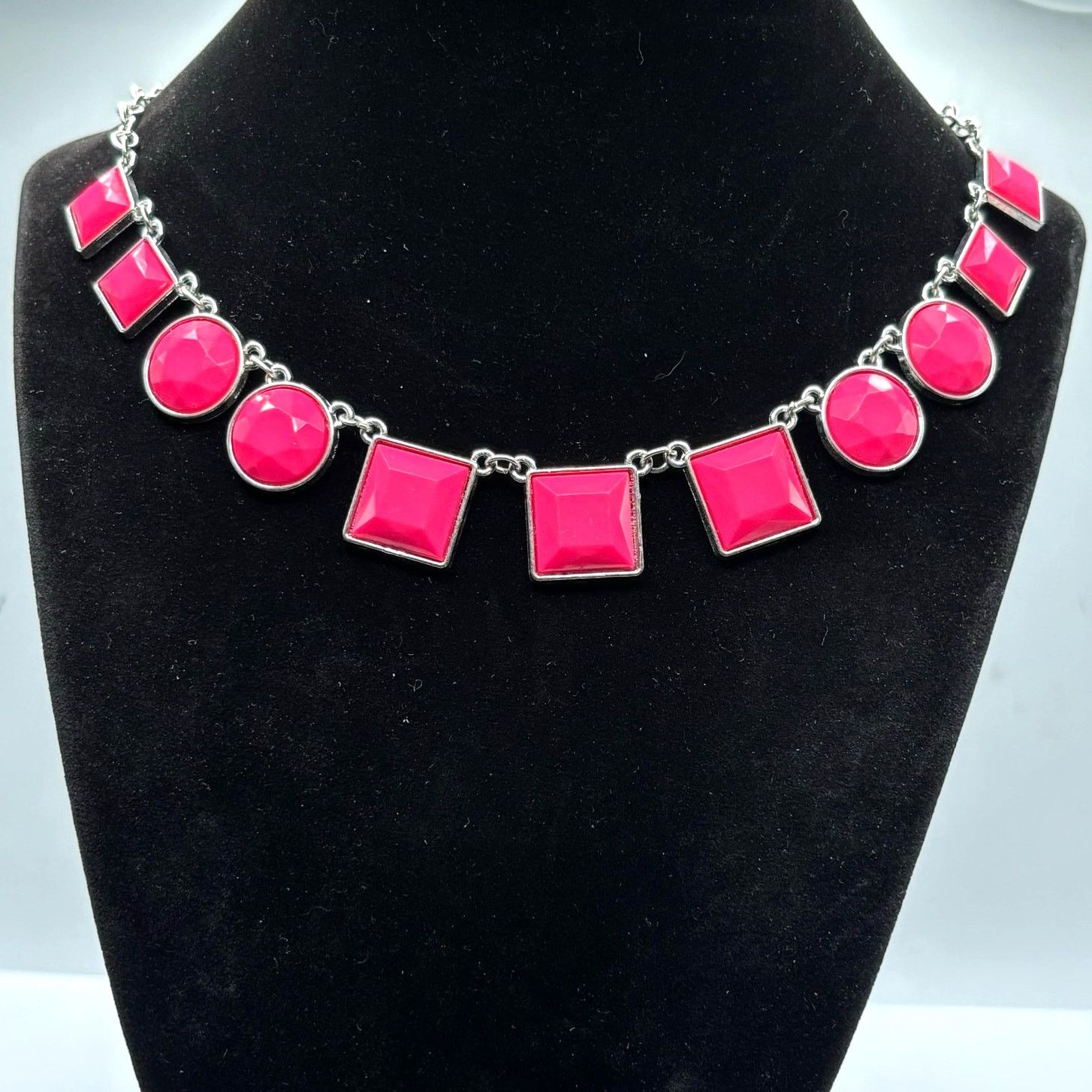 Other Pink & Silver Necklace Size ONE SIZE - 1 Thumbnail
