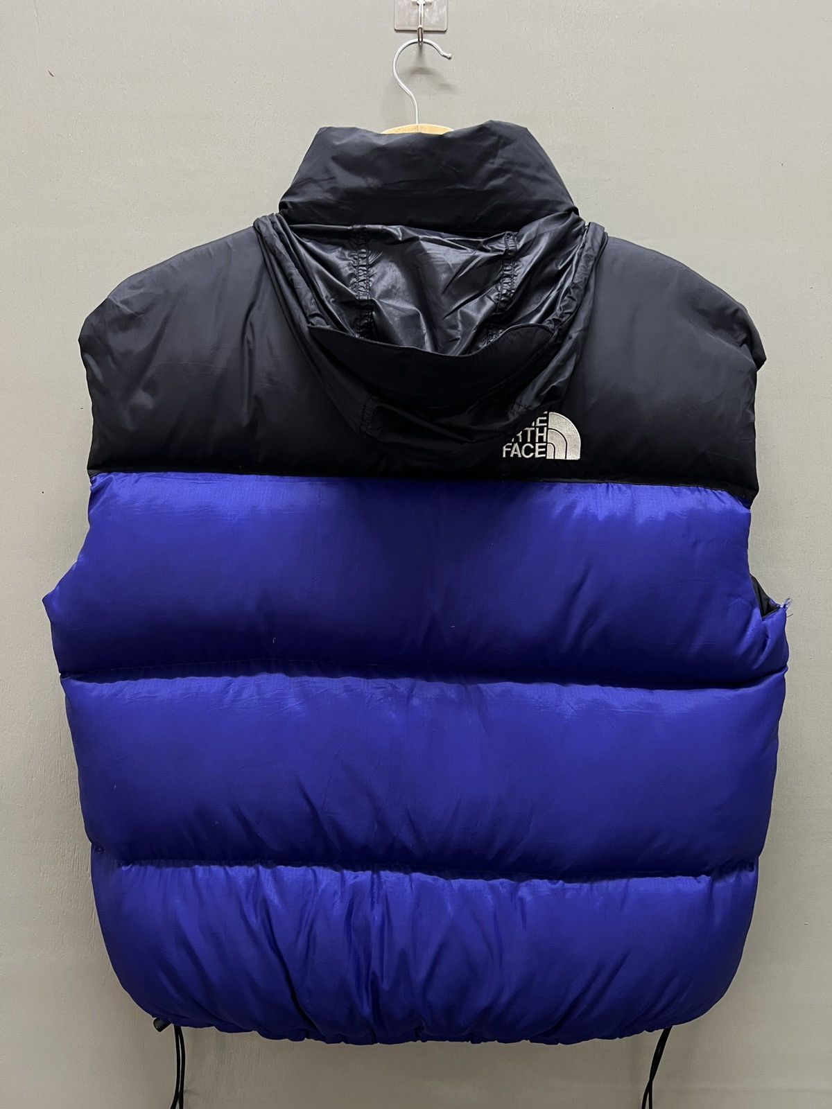 The North Face Vintage The North Face 700 Down Vest puffer blue black Size US M / EU 48-50 / 2 - 11 Thumbnail