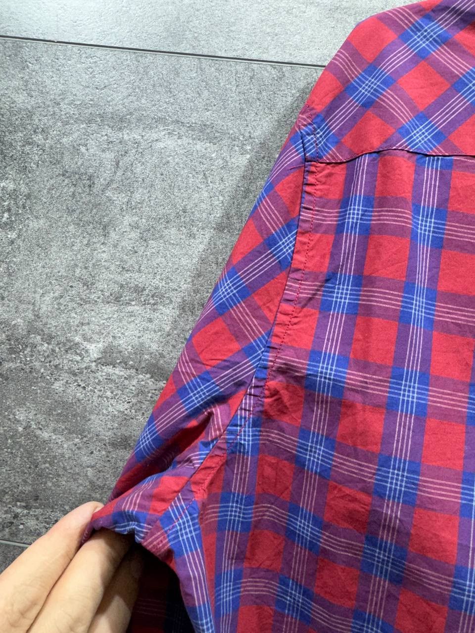 Other Shirt Red Blue checkered FRED PERRY Size US L / EU 52-54 / 3 - 14 Thumbnail
