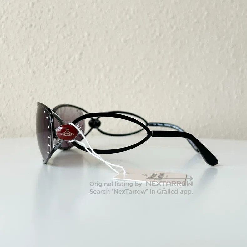 Vivienne Westwood Vivienne Westwood Enamel Saturn Rhinestone Curved Frame Su Size ONE SIZE - 5 Thumbnail