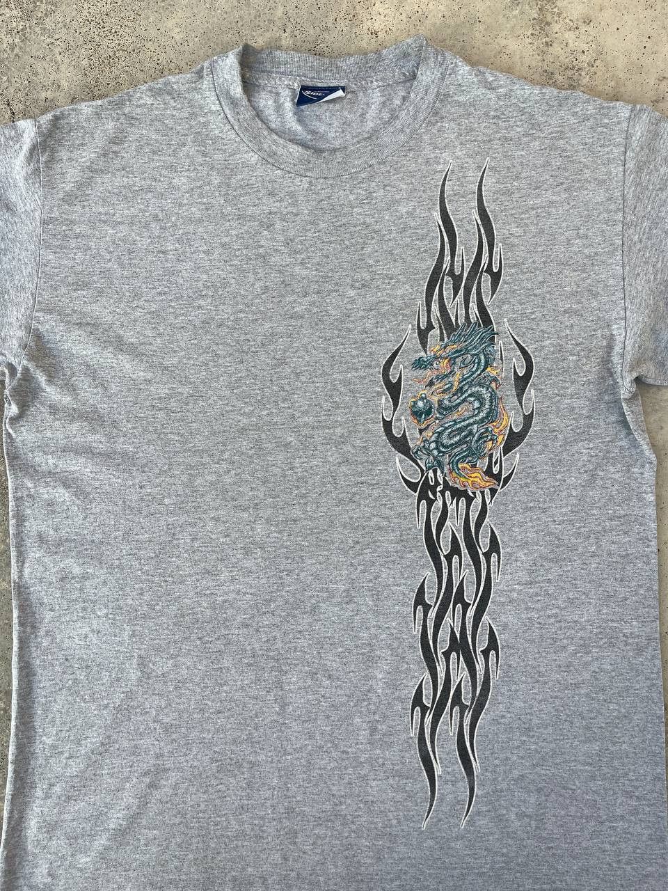 Affliction CRAZY VINTAGE Y2K JNCO DRAGON STYLED LONG SLEEVE SKATER TEES Size US L / EU 52-54 / 3 - 2 Thumbnail