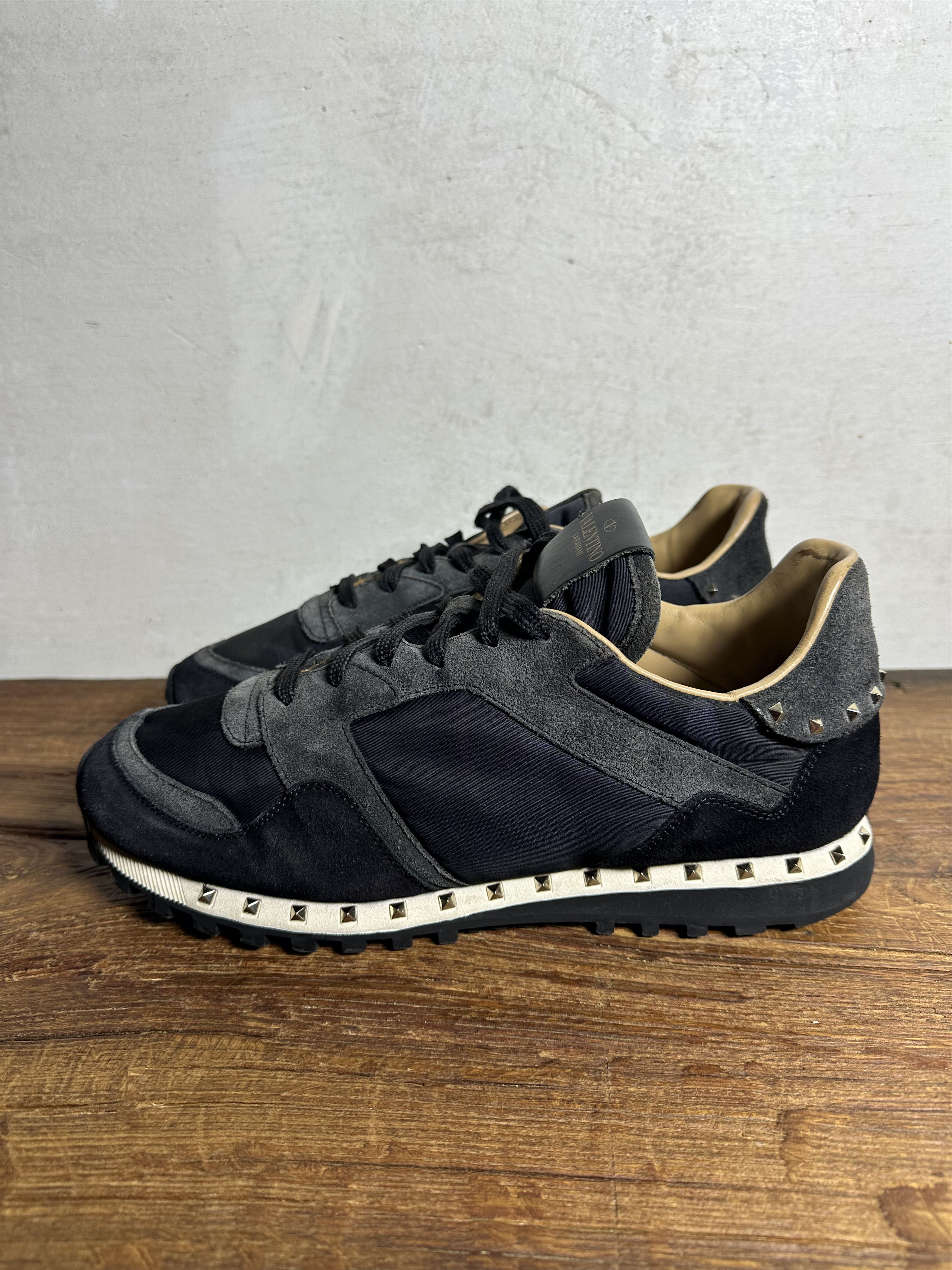 Valentino Valentino Garavani Suede-trim Soul Rockstud sneakers Size US 10 / EU 43 - 4 Thumbnail