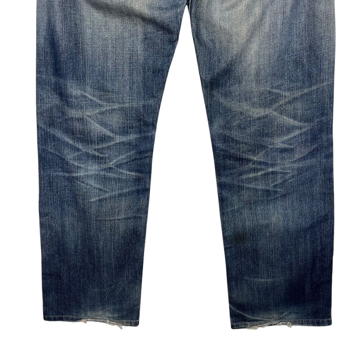 Levi's Vintage Levis Buckle Belt Distressed Denim Jeans Size US 30 / EU 46 - 10 Thumbnail