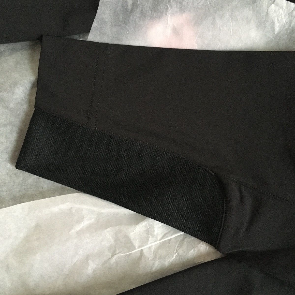 Drake × Nike NIKE X NOCTA LONG-SLEEVE CREW Size US S / EU 44-46 / 1 - 13 Thumbnail