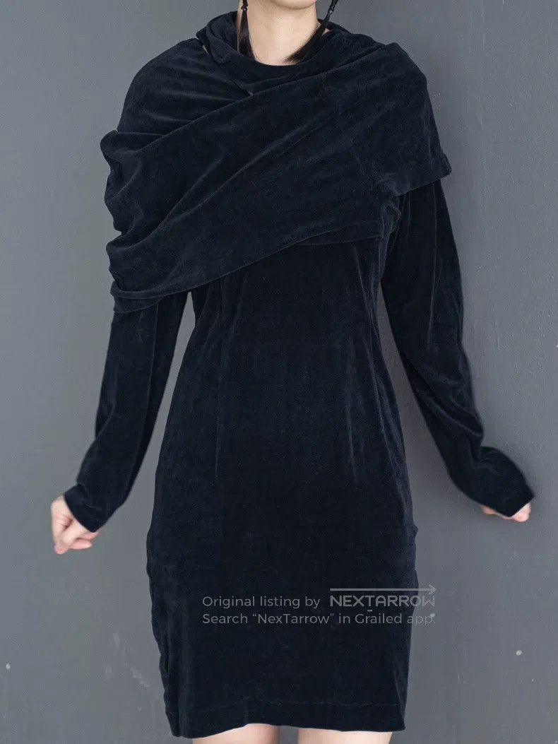 Comme des Garcons Comme Des Garcons Velvet Dress Size S / US 4 / IT 40 - 1 Thumbnail