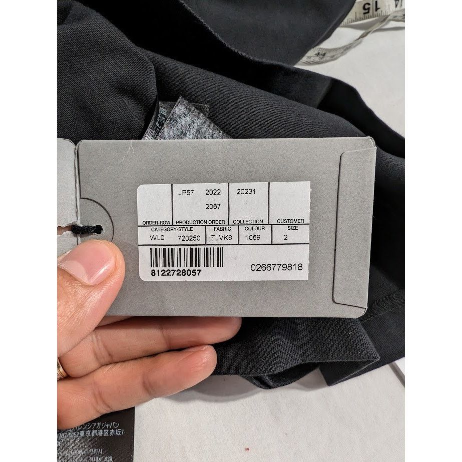 Balenciaga o1rshd1 Q:3 / Oversize Long Sleeve T-Shirt in Black Size US M / EU 48-50 / 2 - 17 Thumbnail