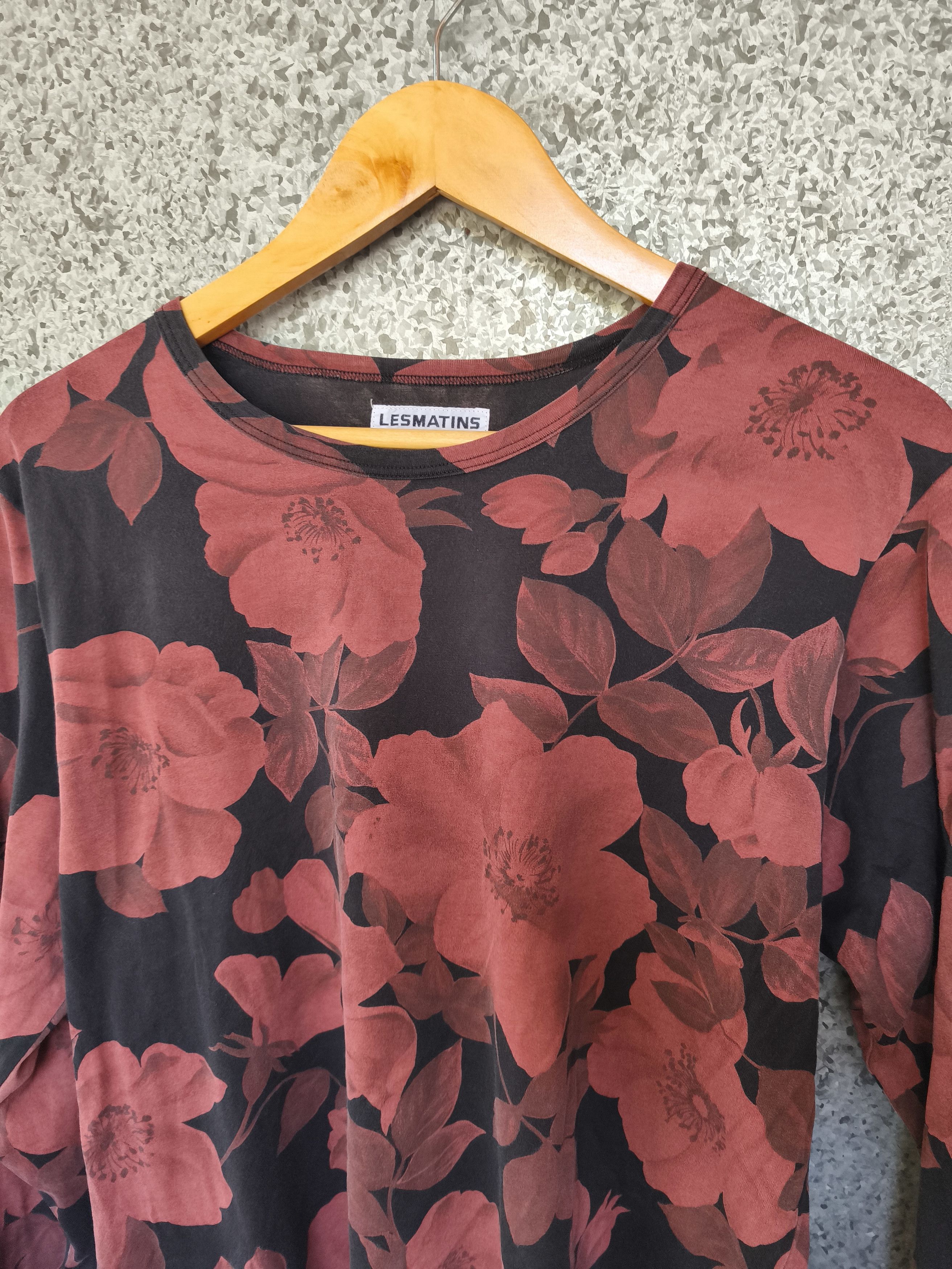 Japanese Brand Lesmatins long sleeve full print flowers Size US M / EU 48-50 / 2 - 1 Thumbnail