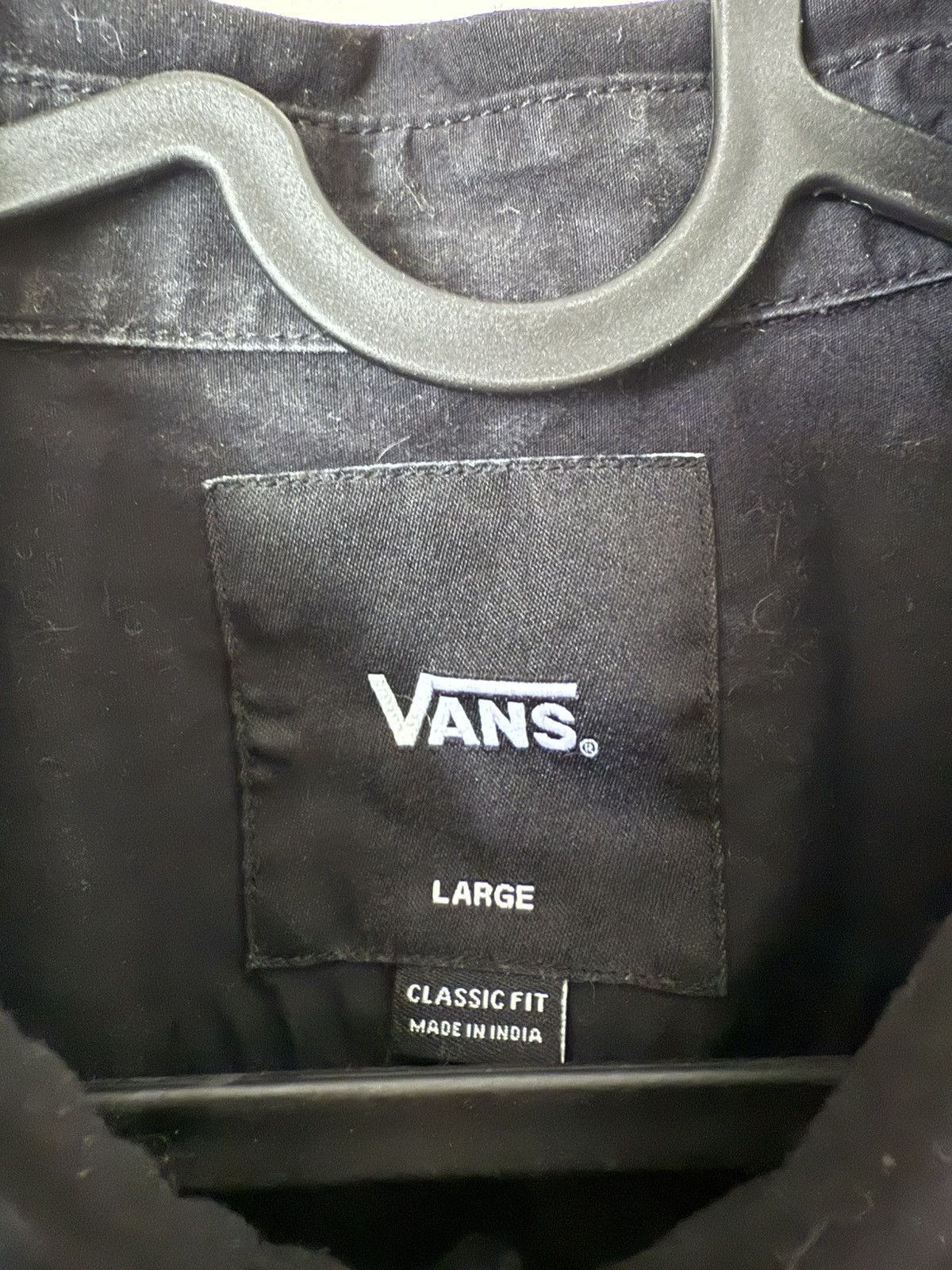 Vans Vans - Men’s Black Woven Buttondown Shirt Size US L / EU 52-54 / 3 - 3 Thumbnail