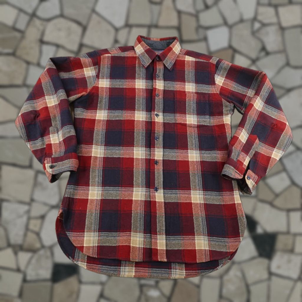 Pendleton VINTAGE Pendleton Wool Flannel Shirt Mens Medium Red Blue Plaid Button-Up 70s 80s Outdoor Size US M / EU 48-50 / 2 - 1 Thumbnail
