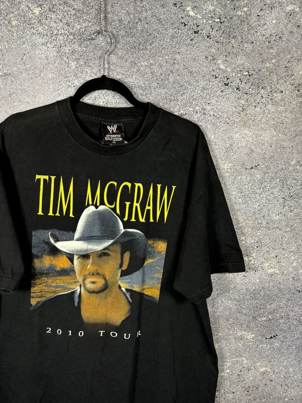 Vintage × WWE Tim McGraw Tour T Shirt Adult Black Faded Lady Antebellum Size US XL / EU 56 / 4 - 2 Thumbnail