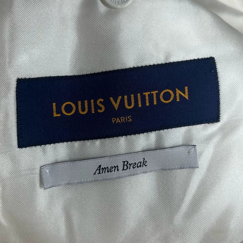 Louis Vuitton Louis Vuitton White solid pin lapel double-breasted jacket Size US S / EU 44-46 / 1 - 3 Thumbnail