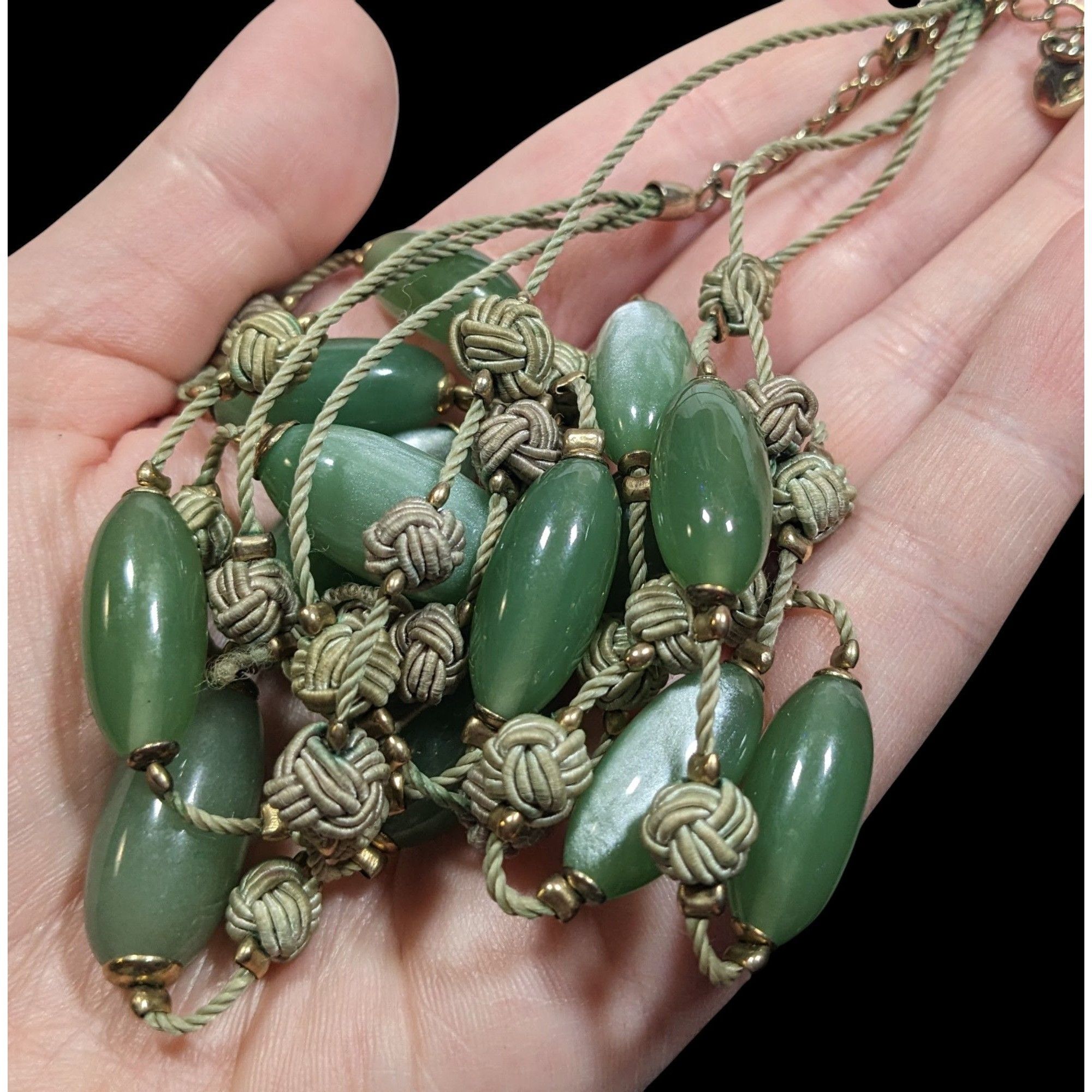 Liz Claiborne Vintage Liz Claiborne Green Moonglow Lucite Layered Knotted Size ONE SIZE - 6 Thumbnail