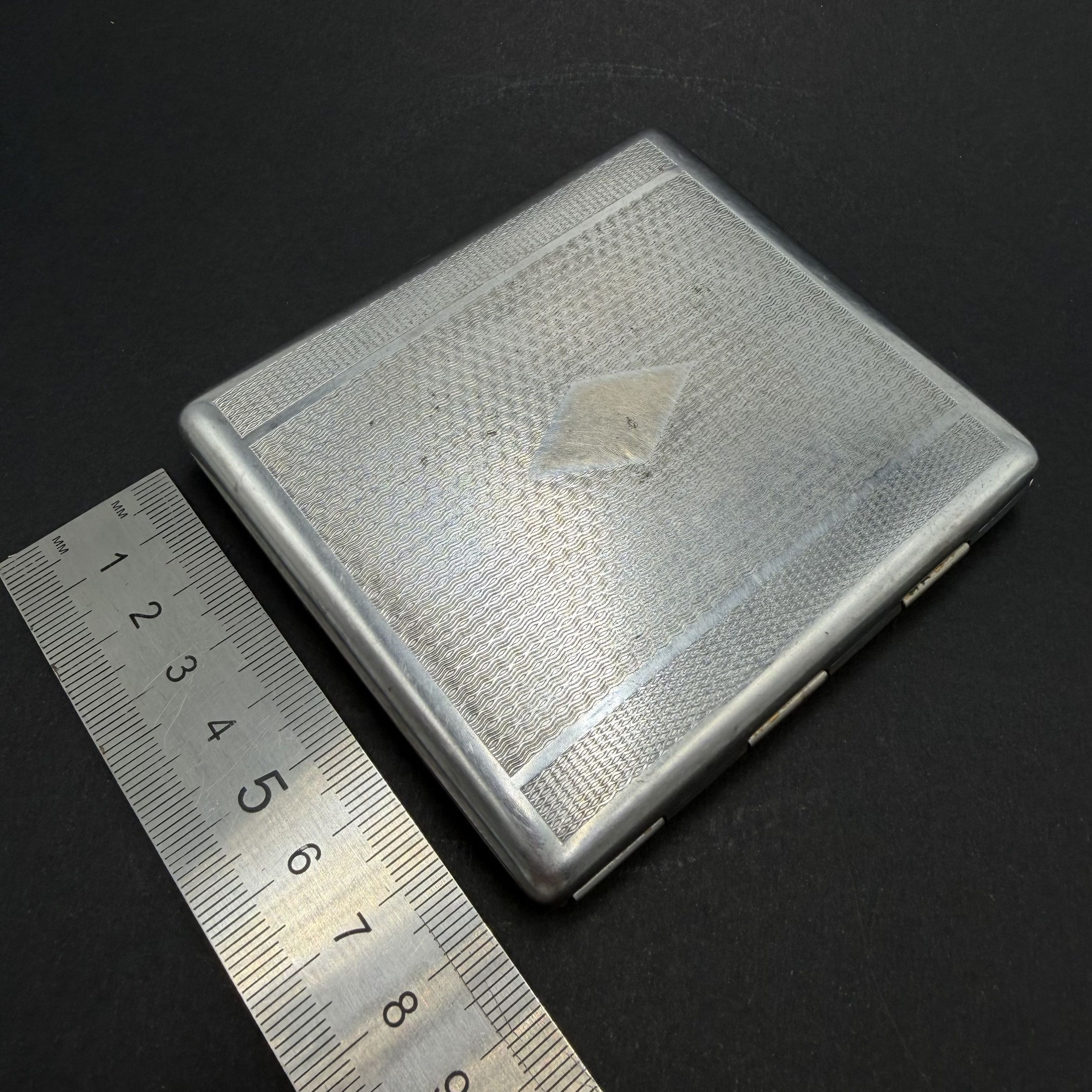 Vintage Vintage Guilloche Cigarette Case Silver Tone Metal Case Size ONE SIZE - 5 Thumbnail