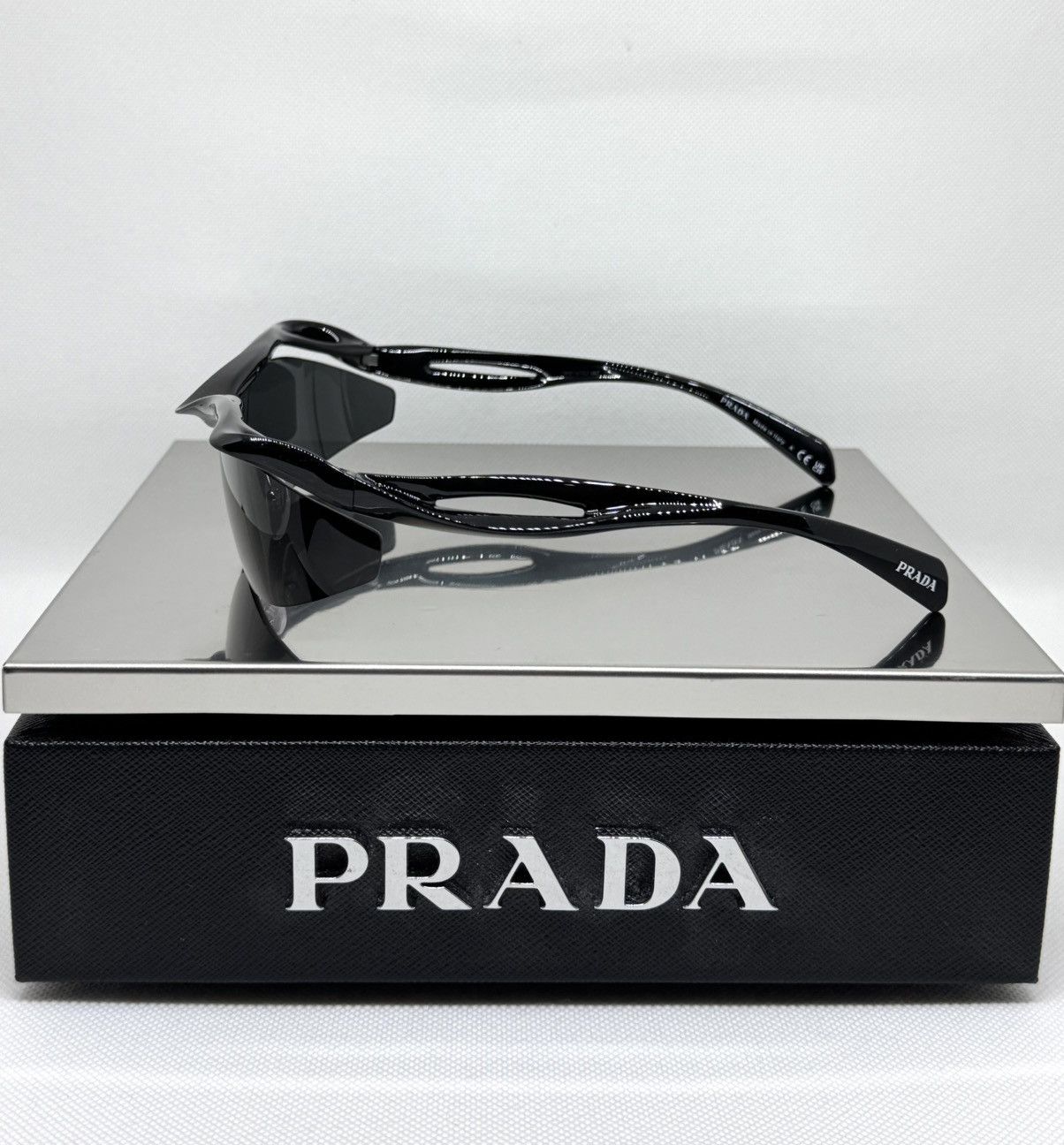 Prada NEW Prada Symbole sunglasses PR A25S 1AB5S0 Size ONE SIZE - 3 Thumbnail