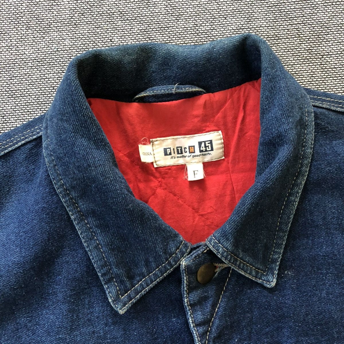 Vintage Pitch 45 Rugged Wear Buckle Back Denim Jacket Size US M / EU 48-50 / 2 - 14 Thumbnail