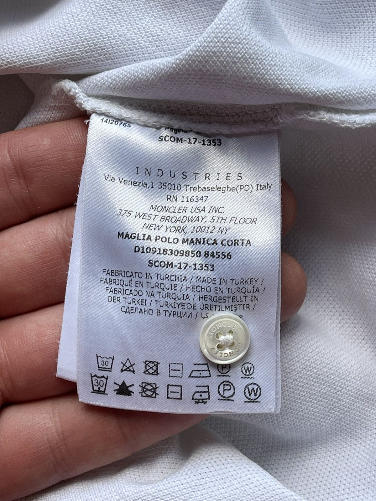 Moncler Moncler maglia polo short sleeve shirt white Size US S / EU 44-46 / 1 - 9 Thumbnail
