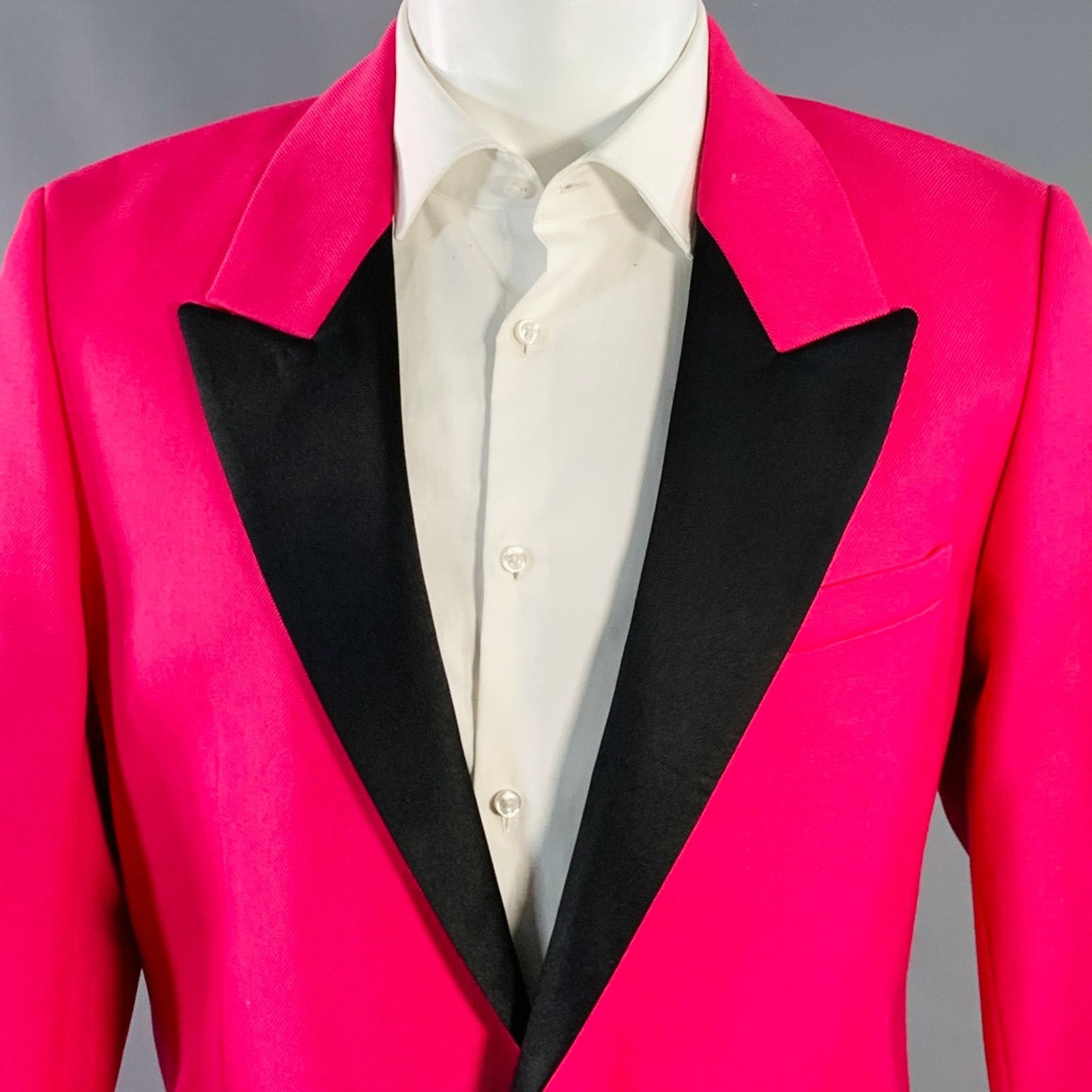 AMI Size 40 Fuchsia Pink Black Wool Peak Lapel Sport Coat Size 40R - 2 Thumbnail