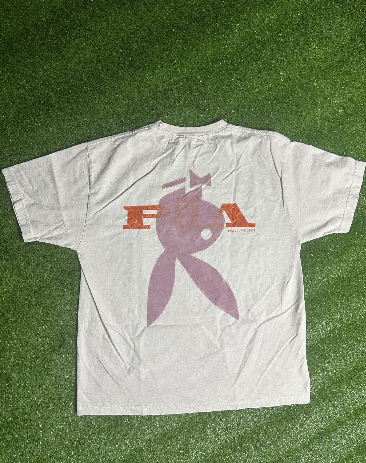 Travis Scott Travis Scott X Playboy Tee complexcon release Size US L / EU 52-54 / 3 - 3 Thumbnail