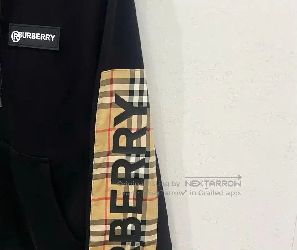 Burberry Burberry Black Zip-Up Hoodie with Check Sleeves. Size US S / EU 44-46 / 1 - 2 Thumbnail