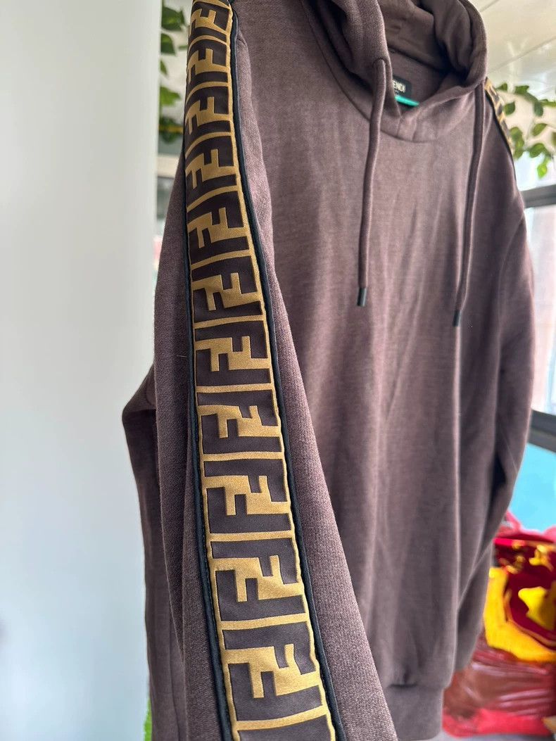 Fendi Fendi Brown Logo Hoodie Size US L / EU 52-54 / 3 - 2 Thumbnail