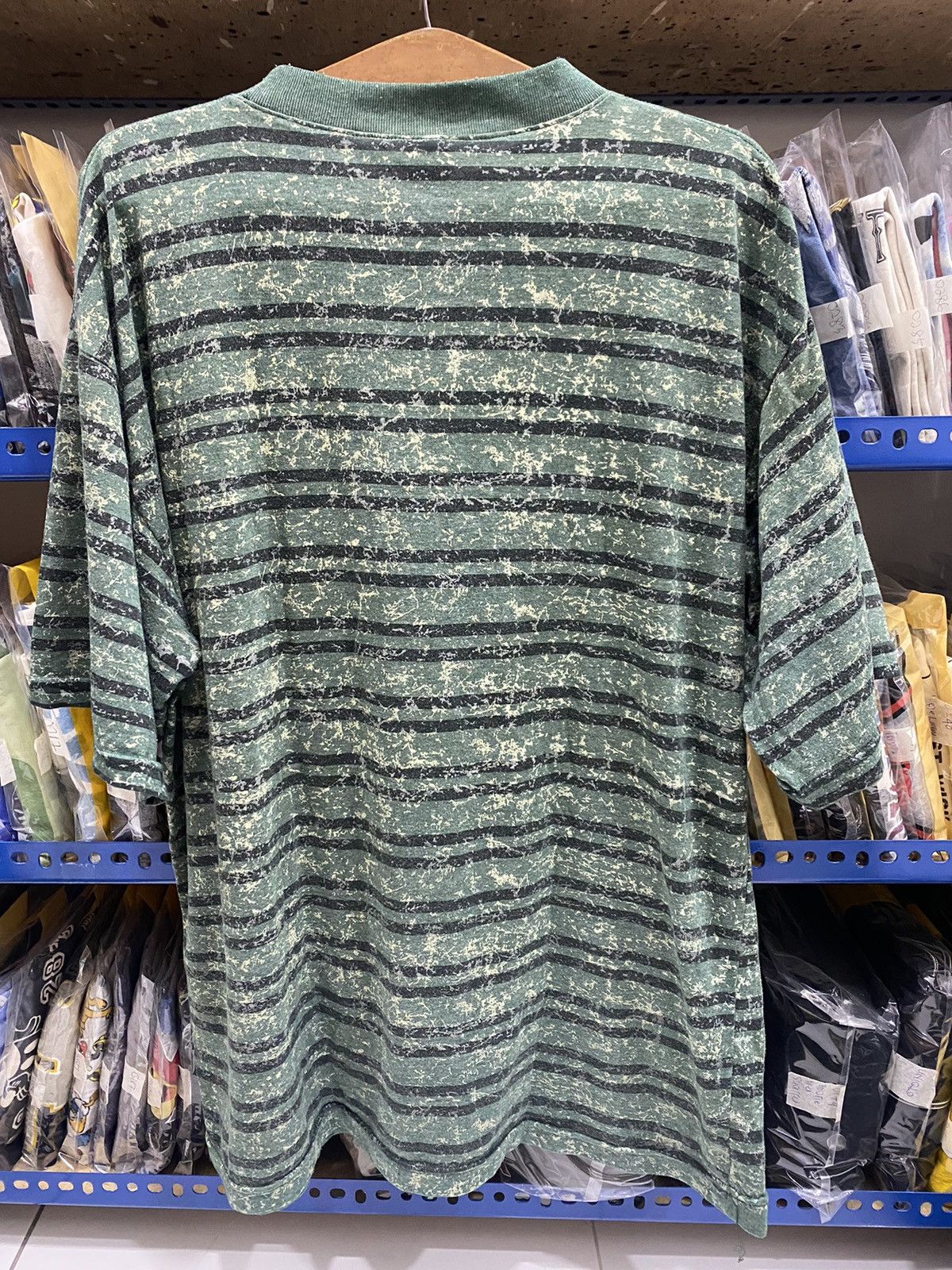 Levi's LEVIS VINTAGE TSHIRT Size US XL / EU 56 / 4 - 7 Thumbnail