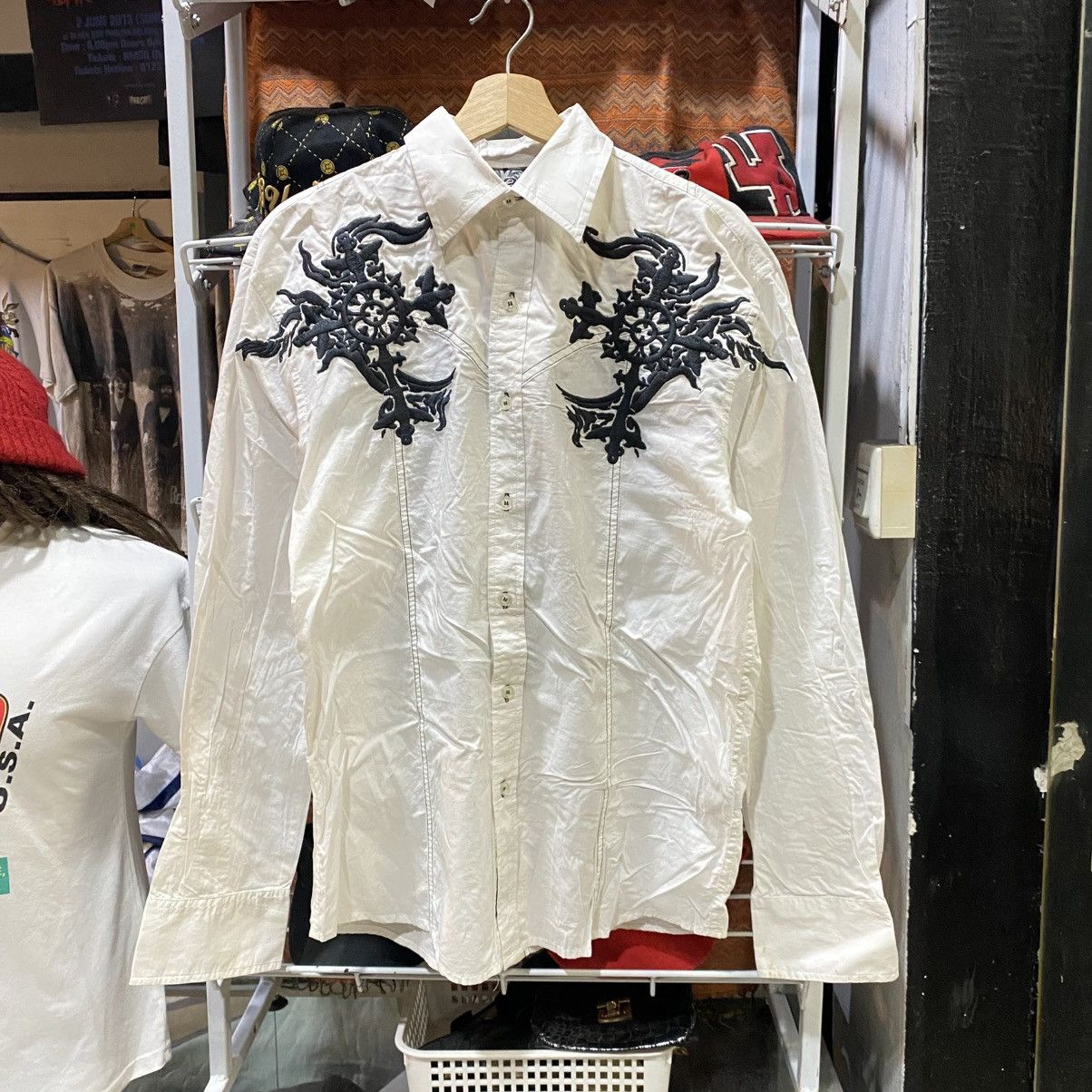Roar Roar Enough Excuses Embroidered Cross Shirts Size US L / EU 52-54 / 3 - 2 Thumbnail
