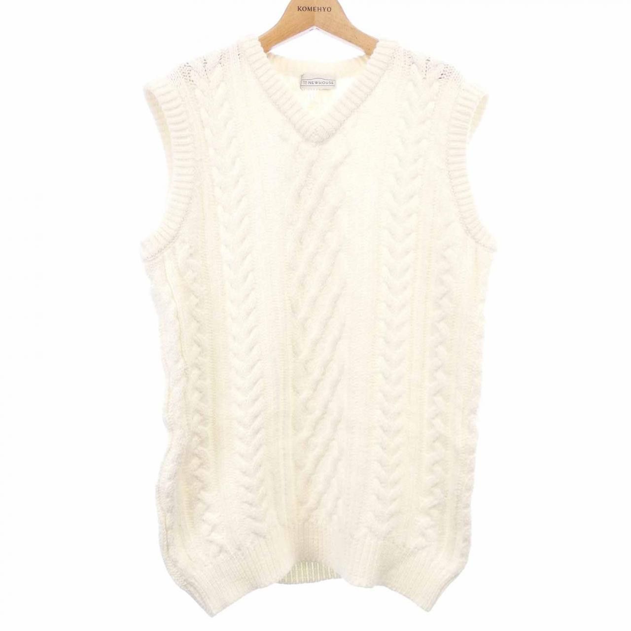 Other Other THE NEWHOUSE Vest Textile Tops DUTY FREE for USA Size ONE SIZE - 1 Thumbnail