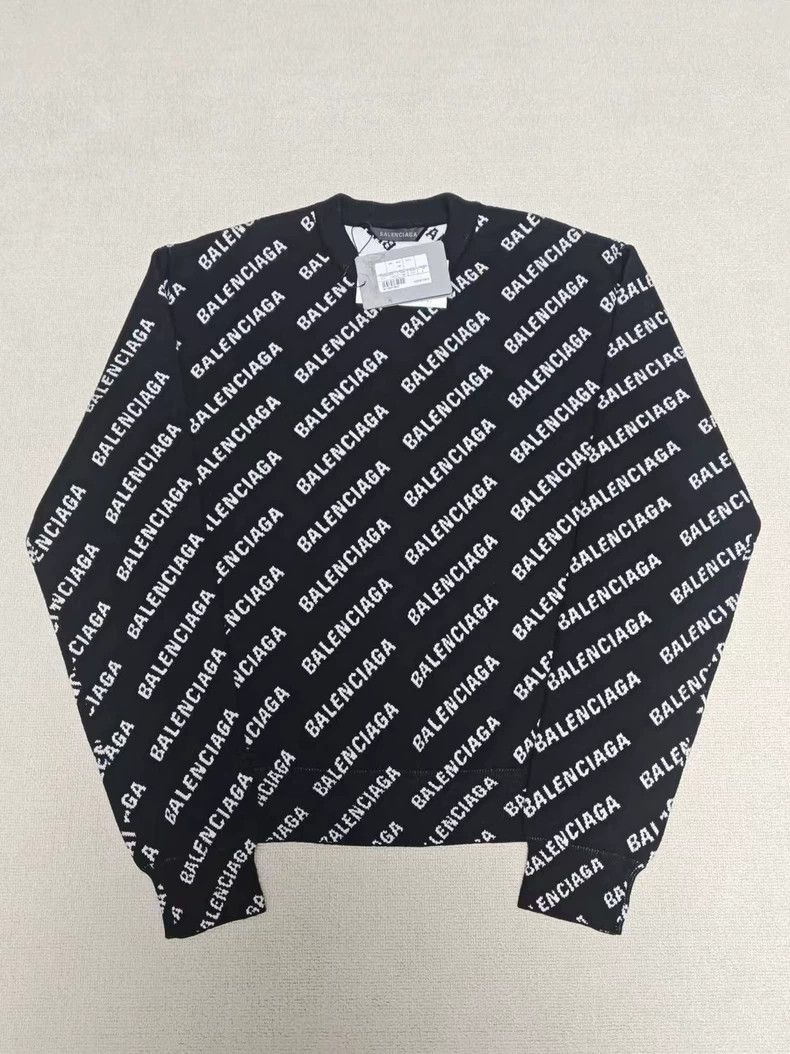 Balenciaga Balenciaga 23ss full printed letter knitted long sleeved sw Size US S / EU 44-46 / 1 - 1 Thumbnail