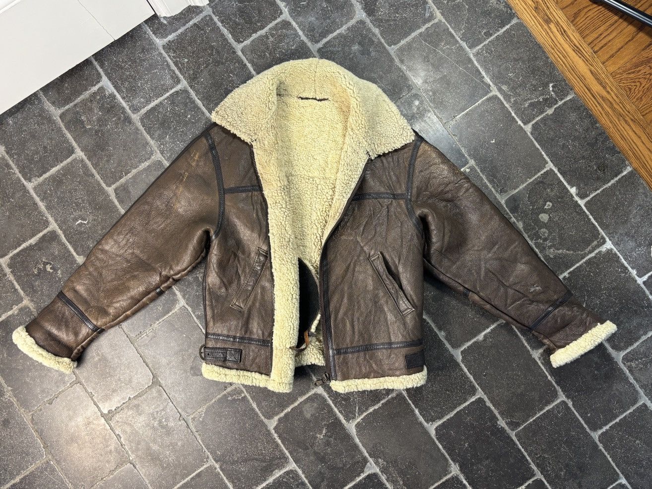 Leather Y2K Shearling Jacket Vintage Bomber Jacket Sheepskin Leather Size US M / EU 48-50 / 2 - 15 Thumbnail