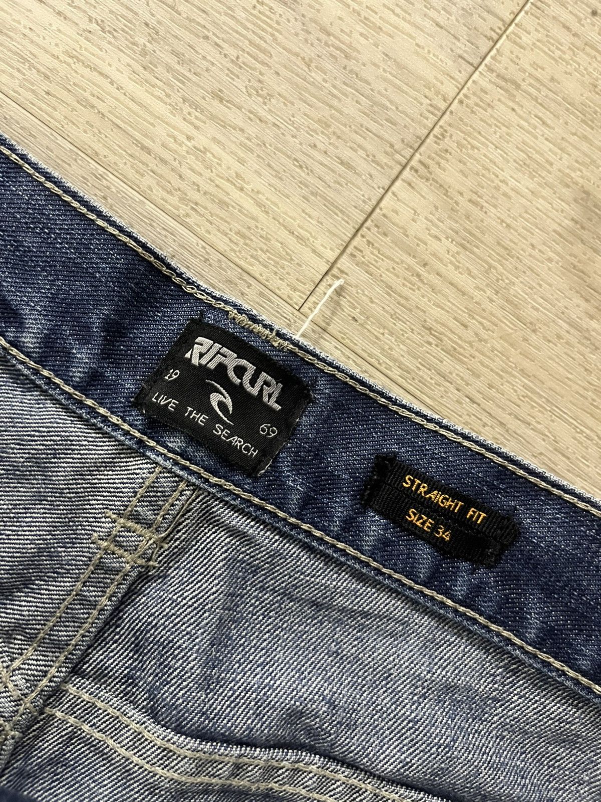 Rip Curl Rip Curl Vintage Big Logo Sk8 Skate Drip Swag Denim Shorts Size US 34 / EU 50 - 6 Thumbnail