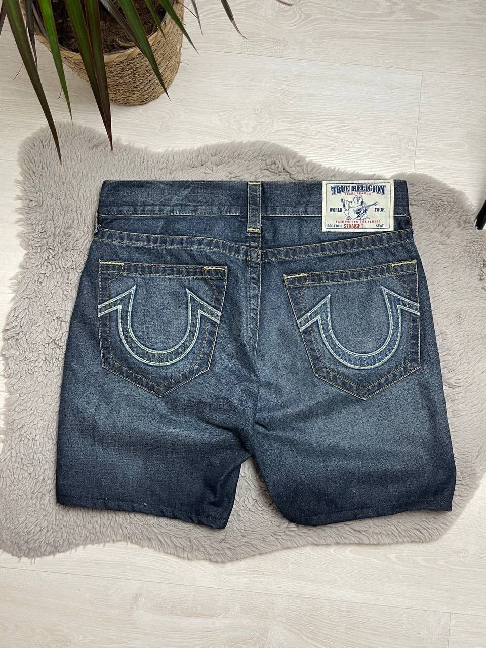 True Religion × Vintage True Religion Denim Shorts Big Logo SWAG Y2k Size US 32 / EU 48 - 1 Thumbnail