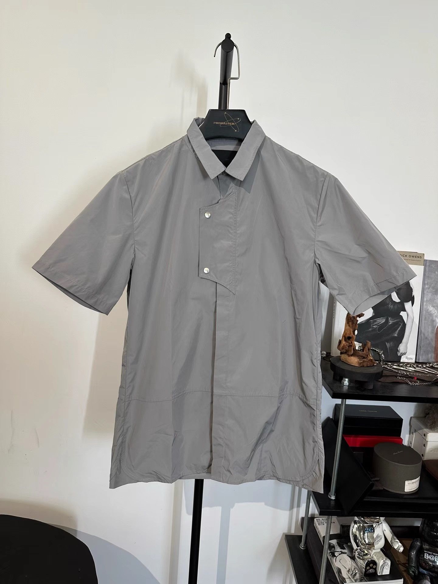 Heliot Emil Heliot Emil HE Nylon Short Sleeve Shirt K35 Size US M / EU 48-50 / 2 - 1 Thumbnail