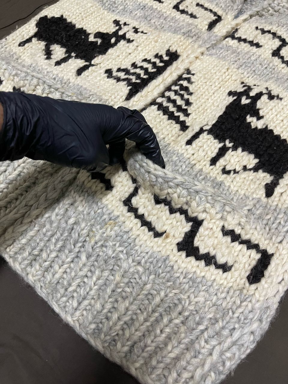 Vintage Kanata 'Deer' Virgin Wool Vest Full Zipper