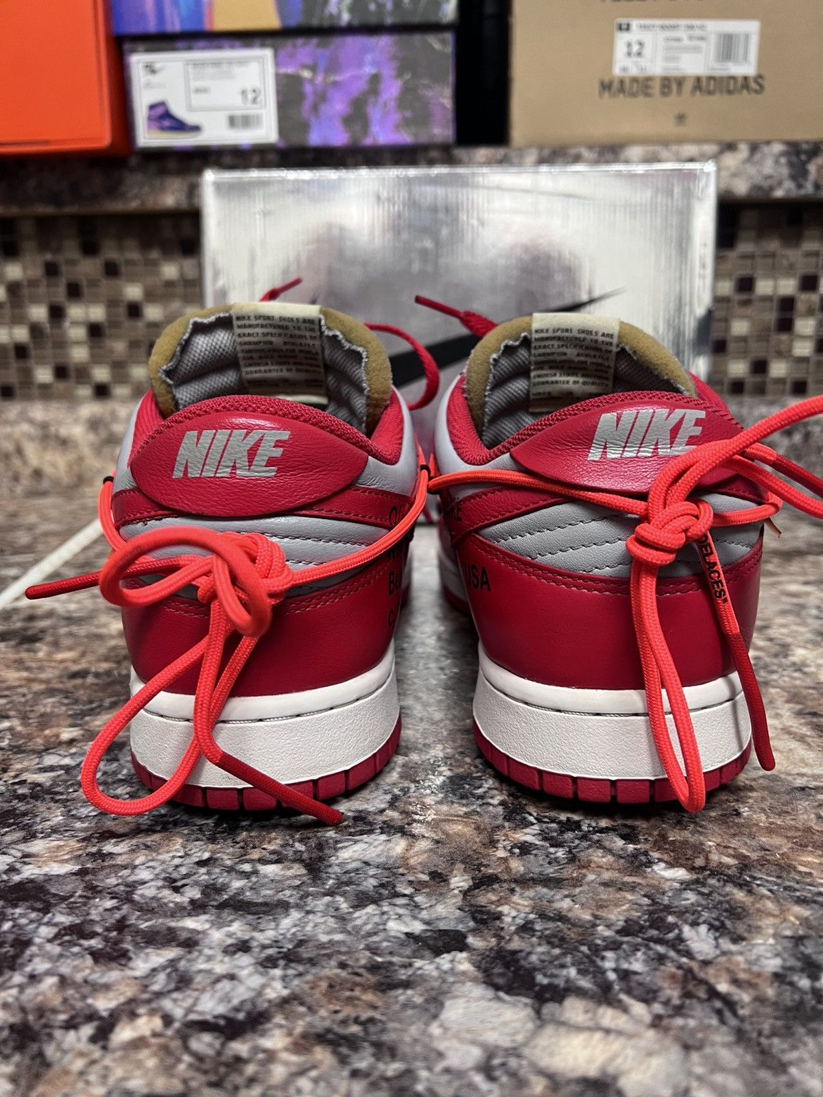 Off-White Off-white Nike dunk university red size 12 authentic Size US 12 / EU 45 - 7 Thumbnail
