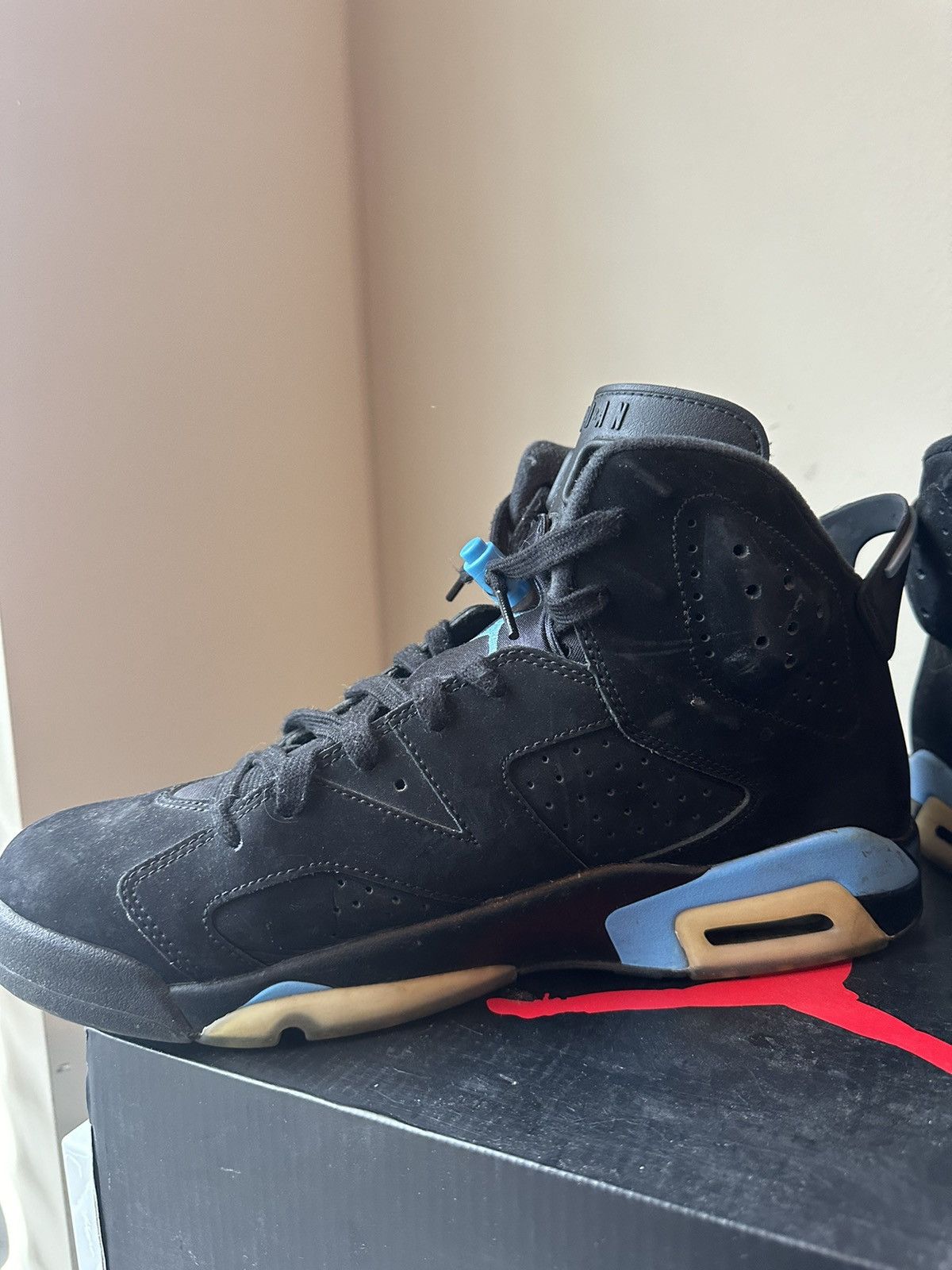 Jordan Brand Jordan 6 UNC Black Size US 11 / EU 44 - 5 Thumbnail
