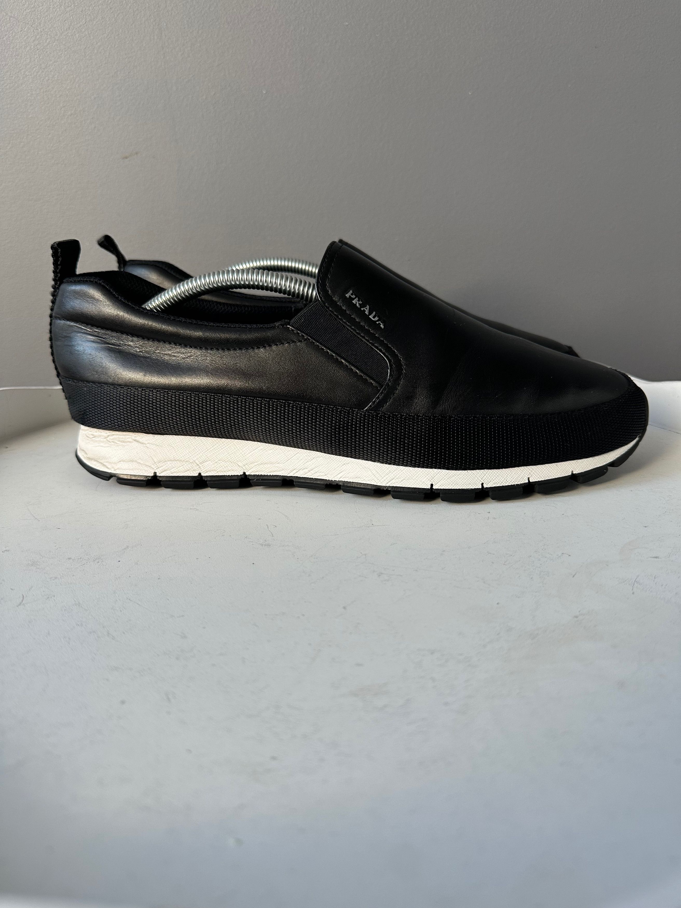 Prada Prada red tab leather slip on SNEAKERS 4D2991 black US9.5 Size US 9.5 / EU 42-43 - 9 Thumbnail