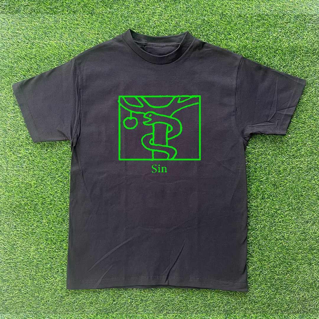 Vintage SIN TSHIRT Size US XL / EU 56 / 4 - 1 Preview